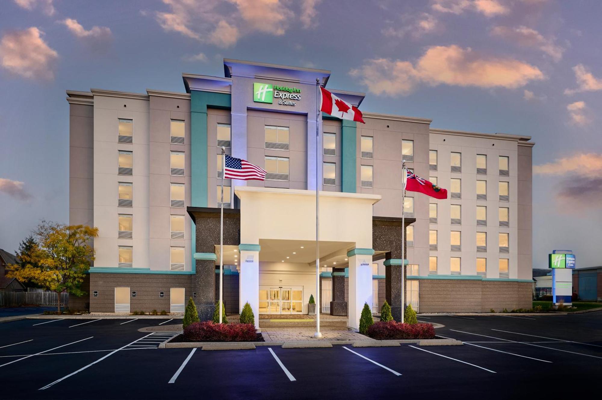 Express & Southeast By Ihg Kitchener