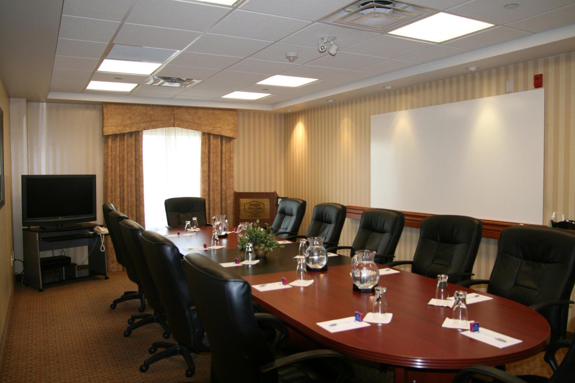 Hotel Express & Southeast By Ihg 3*